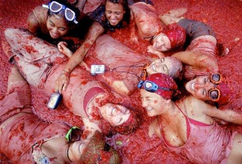 Tomatina Esto parece más sano, aunque no sé bien cómo acaba el día