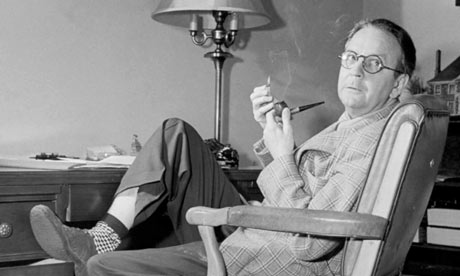 Raymond-Chandler-in-1940-001